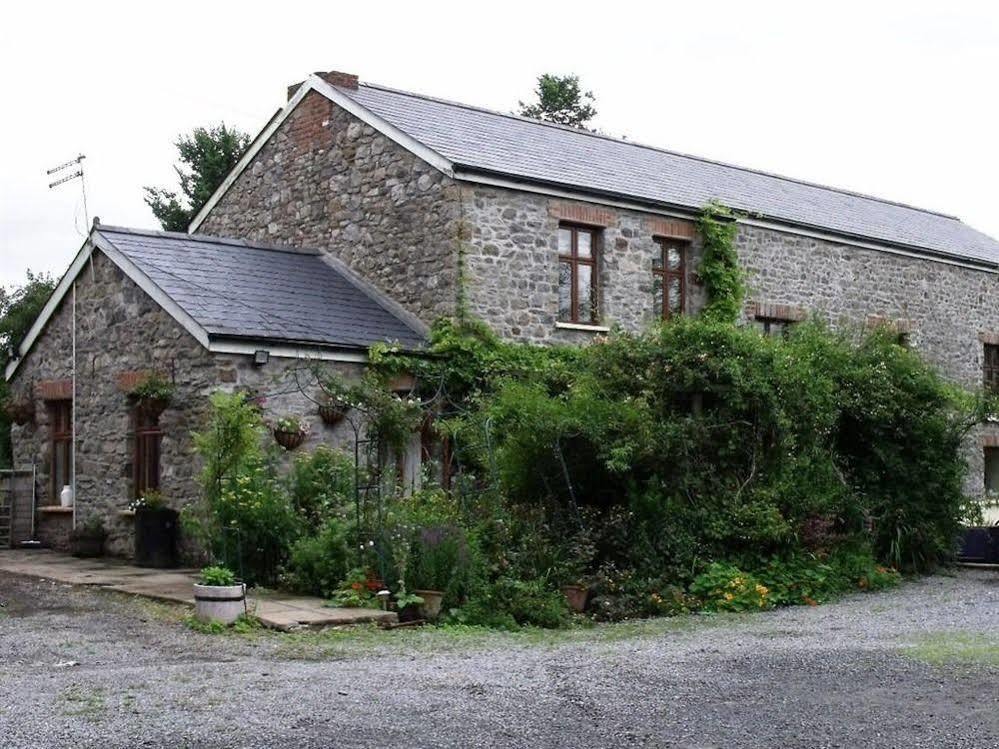 Middle Mill Bed & Breakfast Kidwelly ภายนอก รูปภาพ